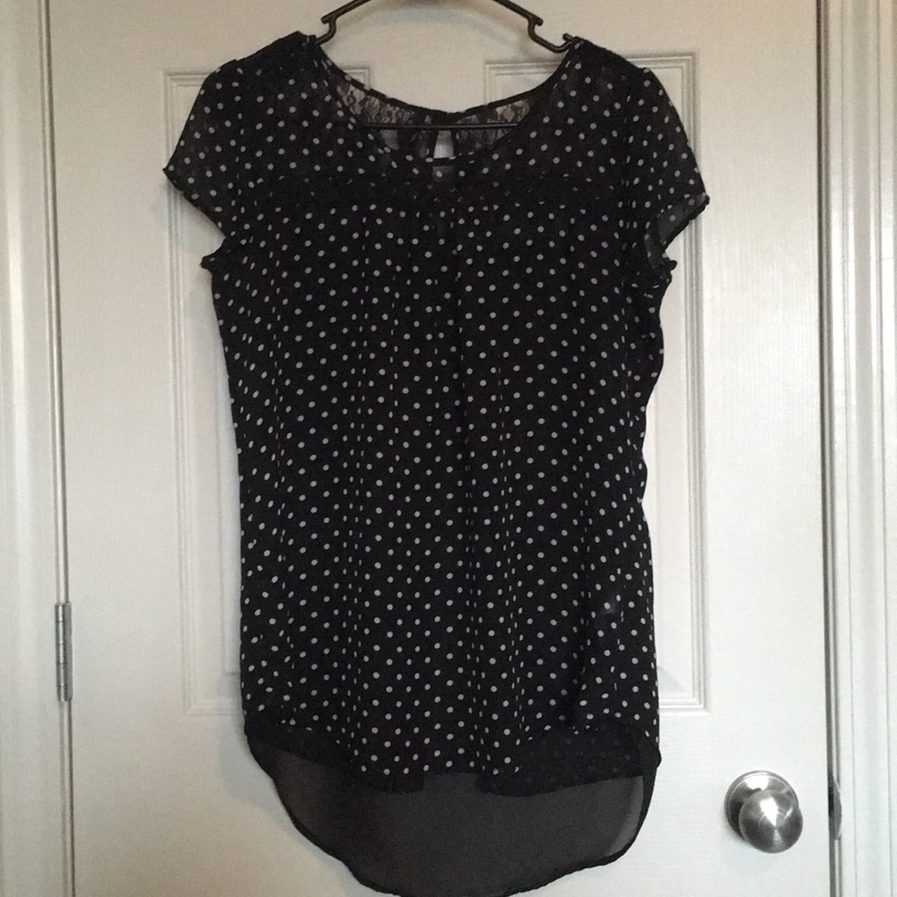 Black & white polka dot sheer high low Maurices M